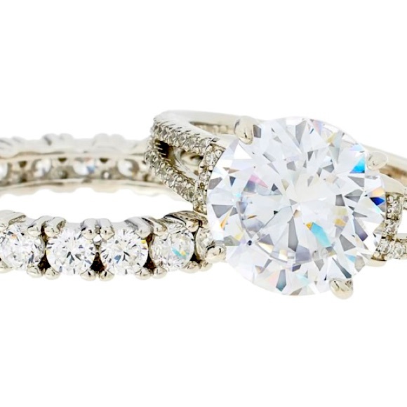 Gorgeous Radiance by Absolute Split-Shoulder
Solitaire & Eternity Ring 2pc Set - Picture 6 of 6